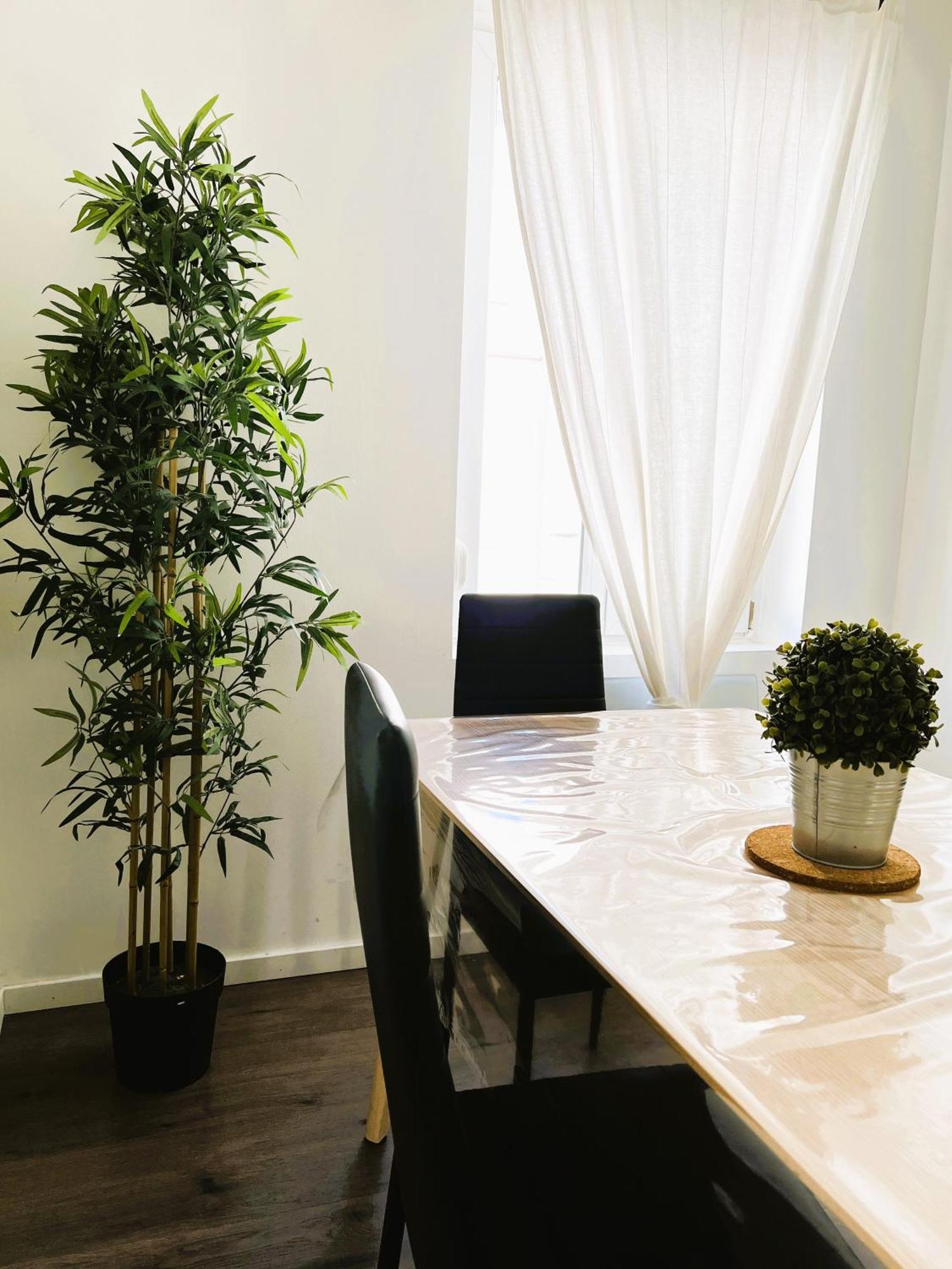 Rm-1 - Appartement F2 Au 1Er Etage Pour 1-3 Pers Mulhouse Exteriör bild